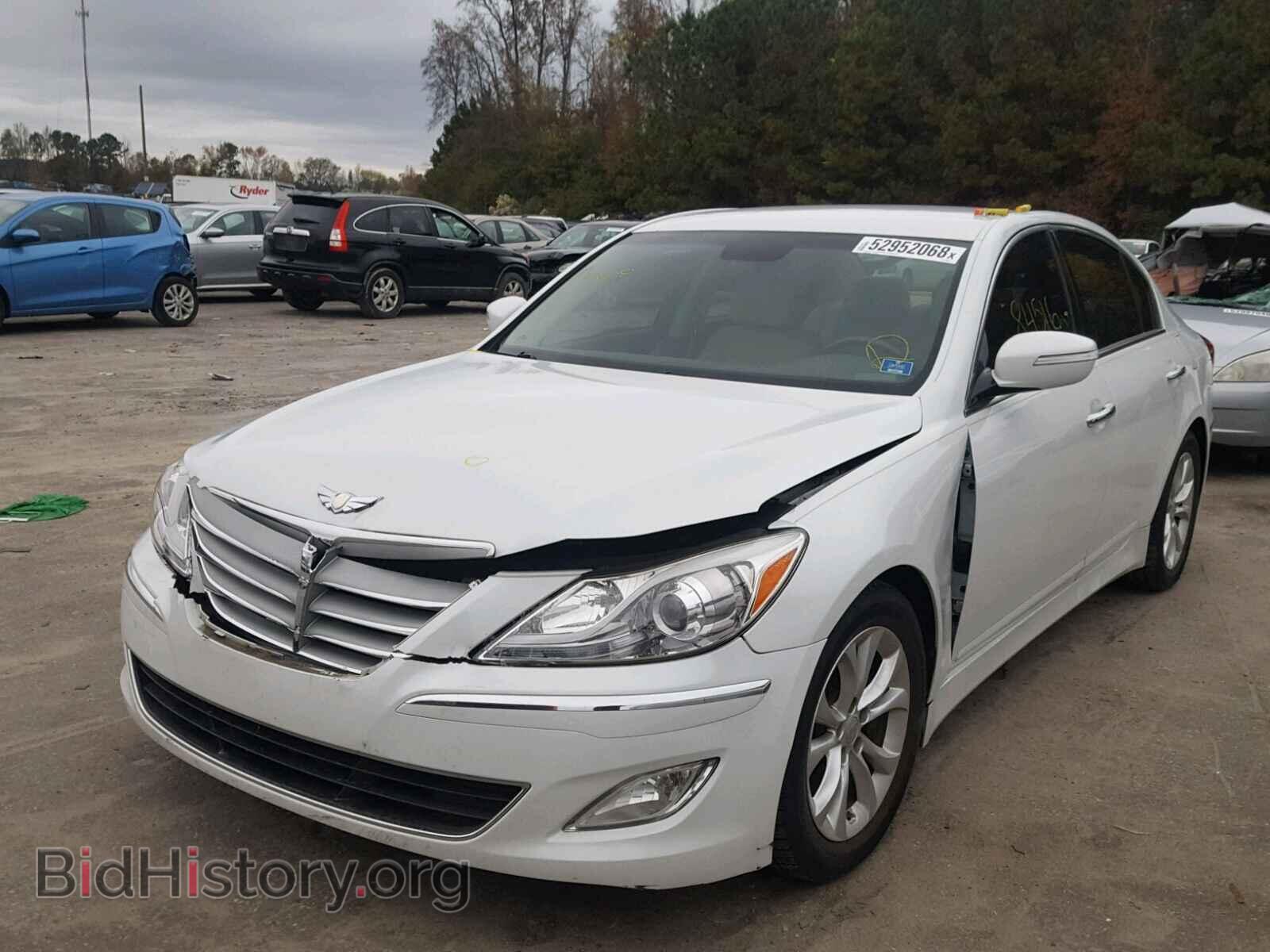 2013 HYUNDAI GENESIS - VIN: KMHGC4DD2DU246889 - Фото 2