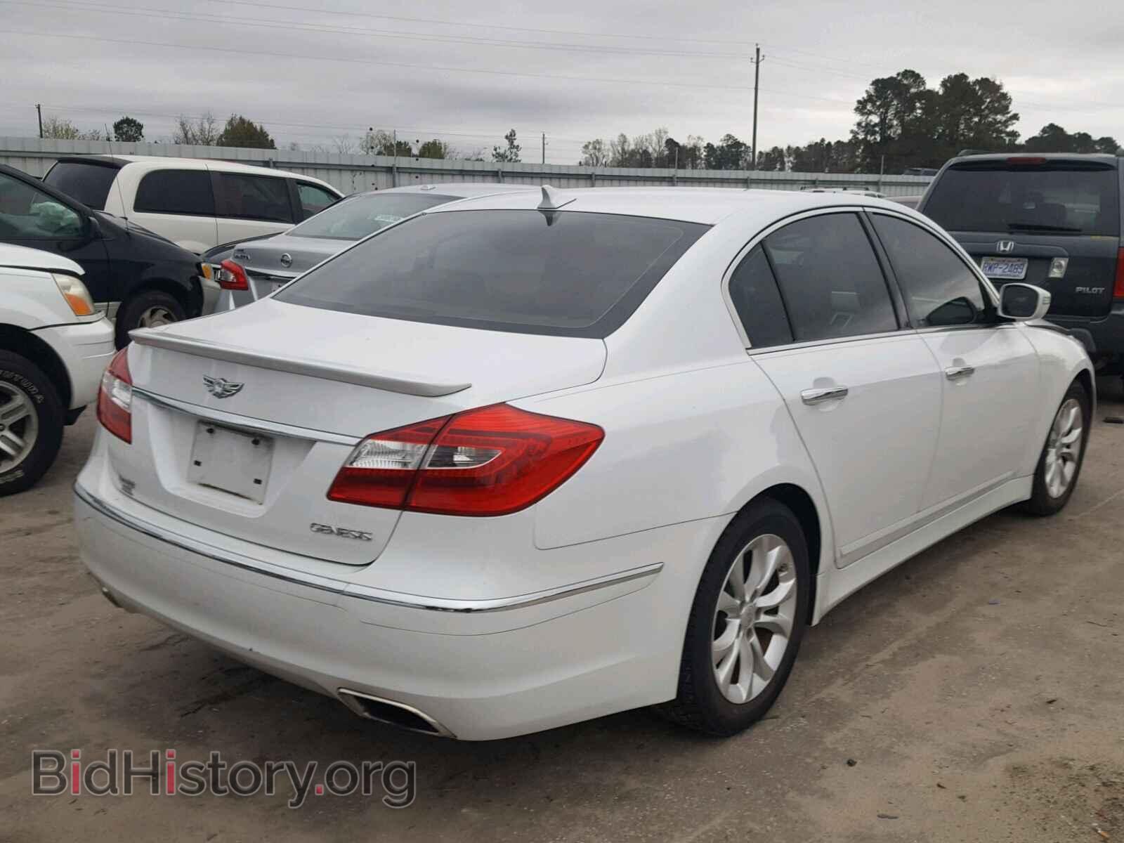 2013 HYUNDAI GENESIS - VIN: KMHGC4DD2DU246889 - Фото 4