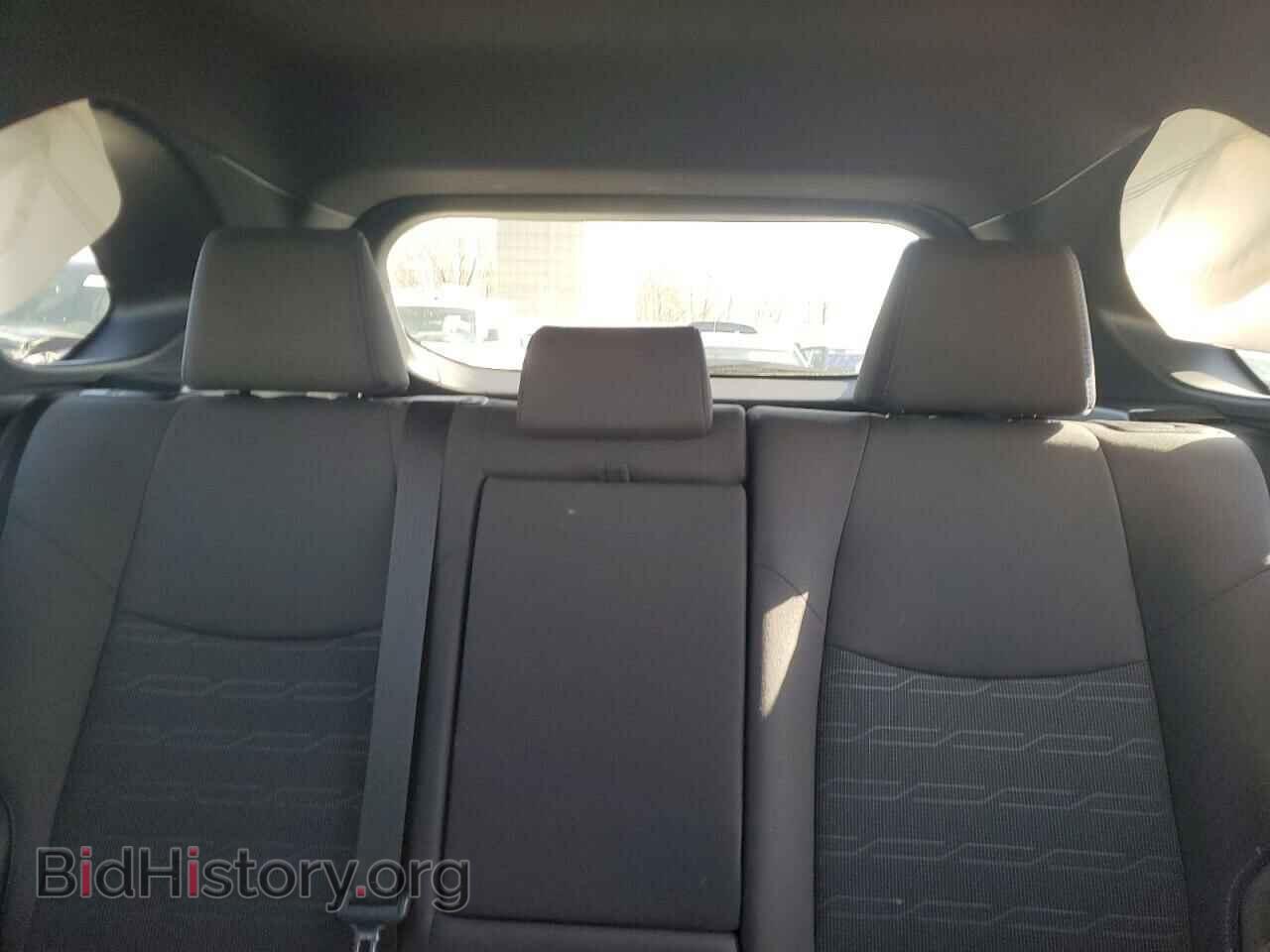 2024 TOYOTA RAV4 - VIN: JTM16RFV4RD123719 - Фото 10