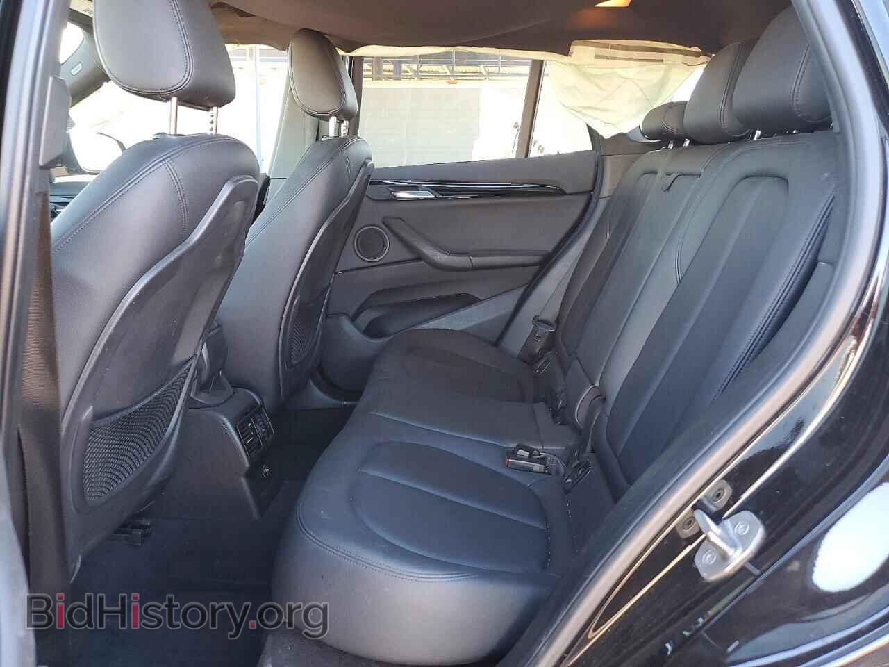 2016 BMW X1 - VIN: WBXHT3C39GP882128 - Фото 11