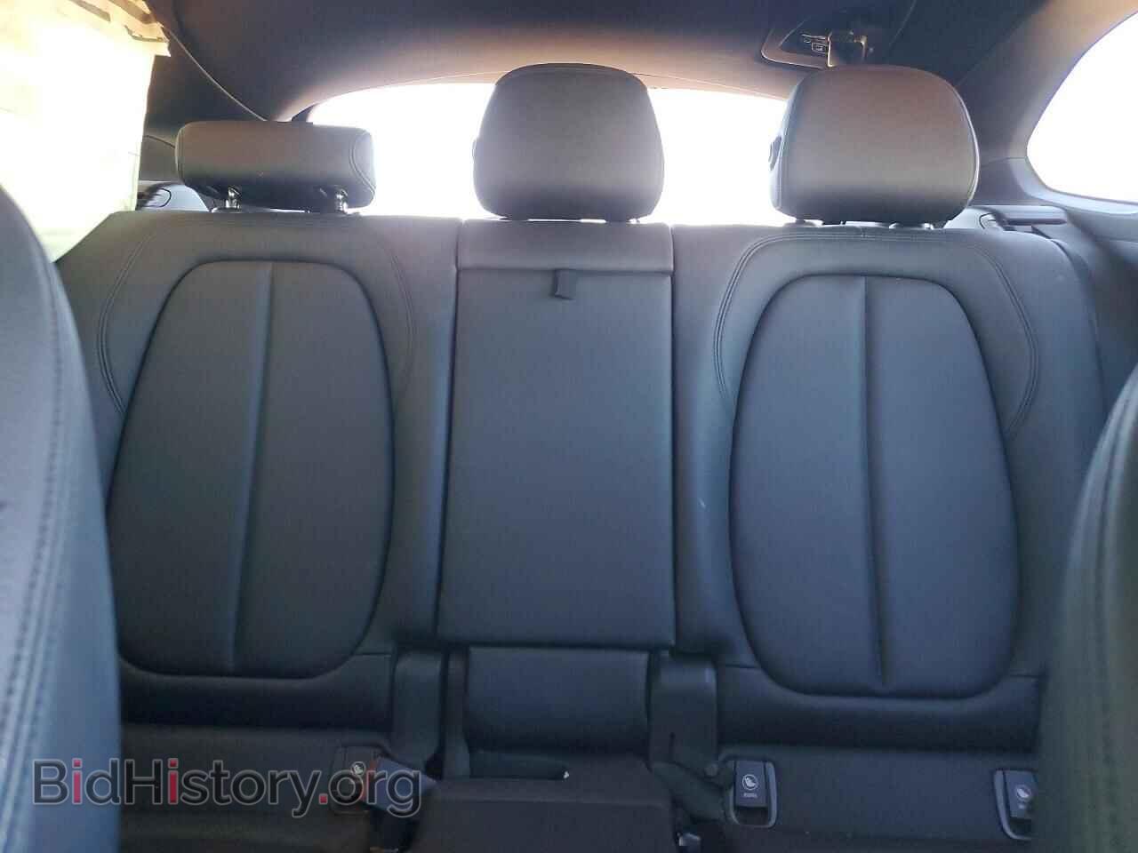 2016 BMW X1 - VIN: WBXHT3C39GP882128 - Фото 10