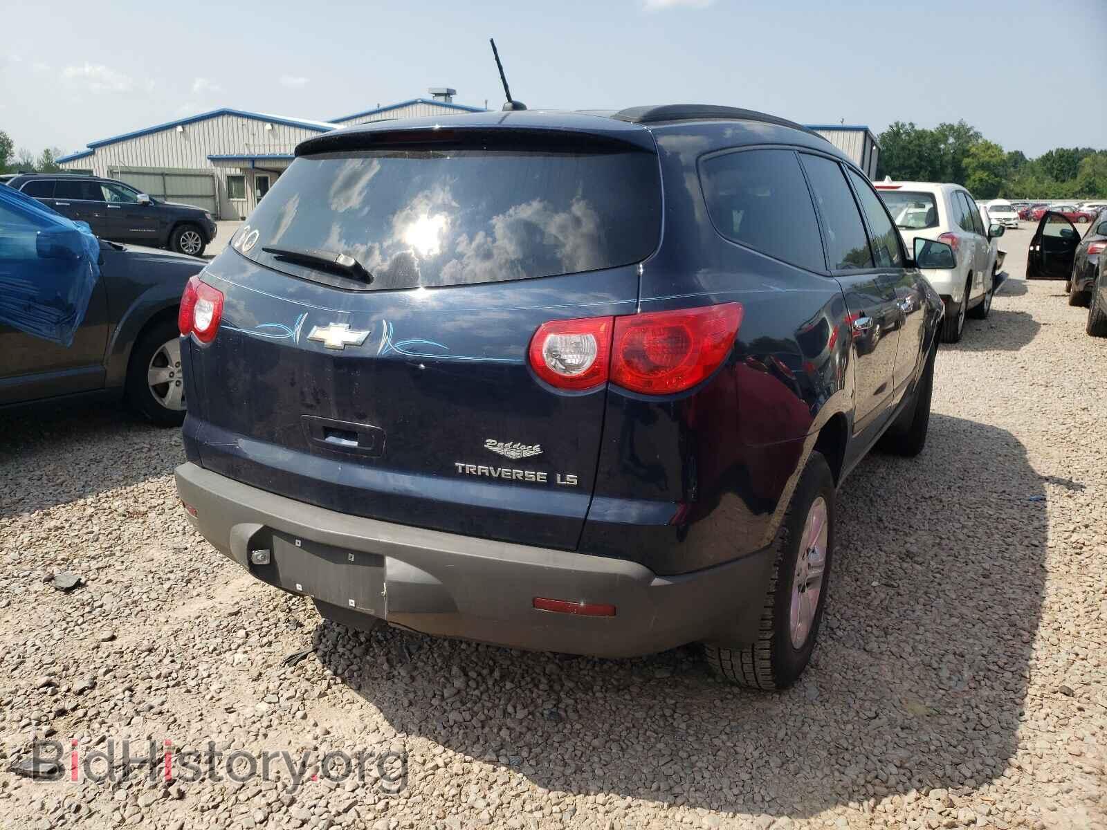 2012 CHEVROLET TRAVERSE - VIN: 1GNKRFED5CJ344748 - Фото 4
