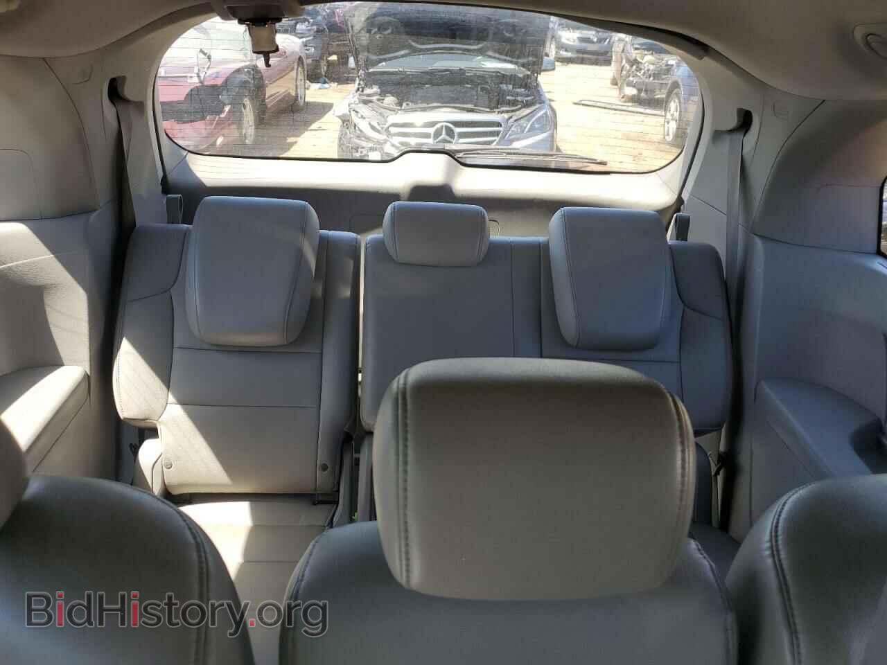2011 HONDA All Models - VIN: 5FNRL5H6XBB062420 - Фото 10