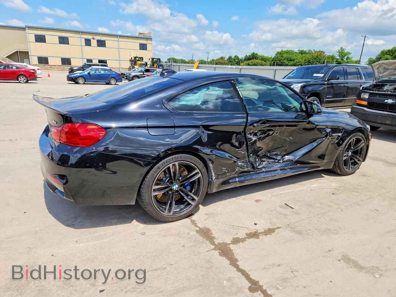 2015 BMW M4 - VIN: WBS3R9C52FK329562 - Photo 3