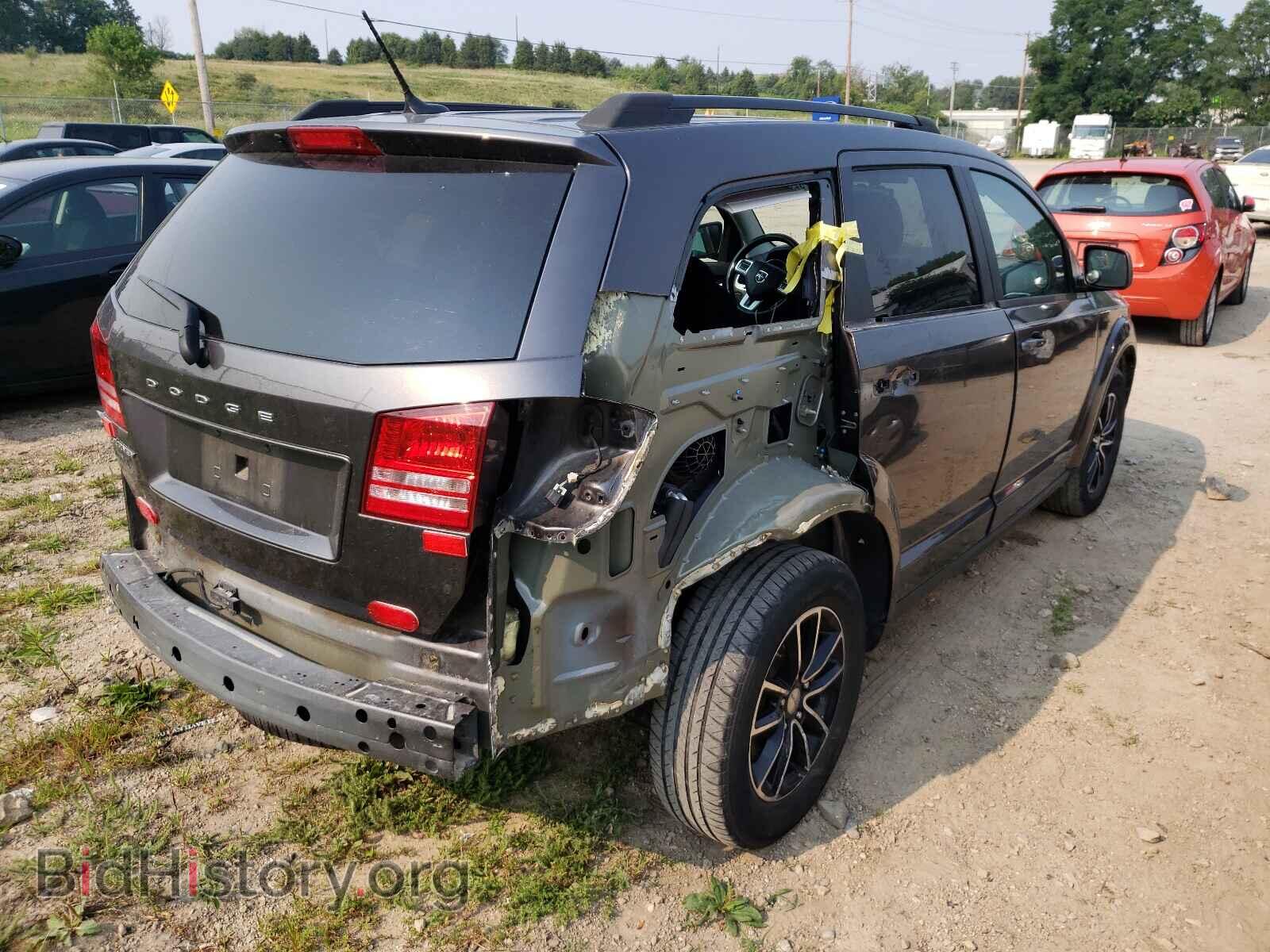 2017 DODGE JOURNEY - VIN: 3C4PDCAB8HT605306 - Фото 4