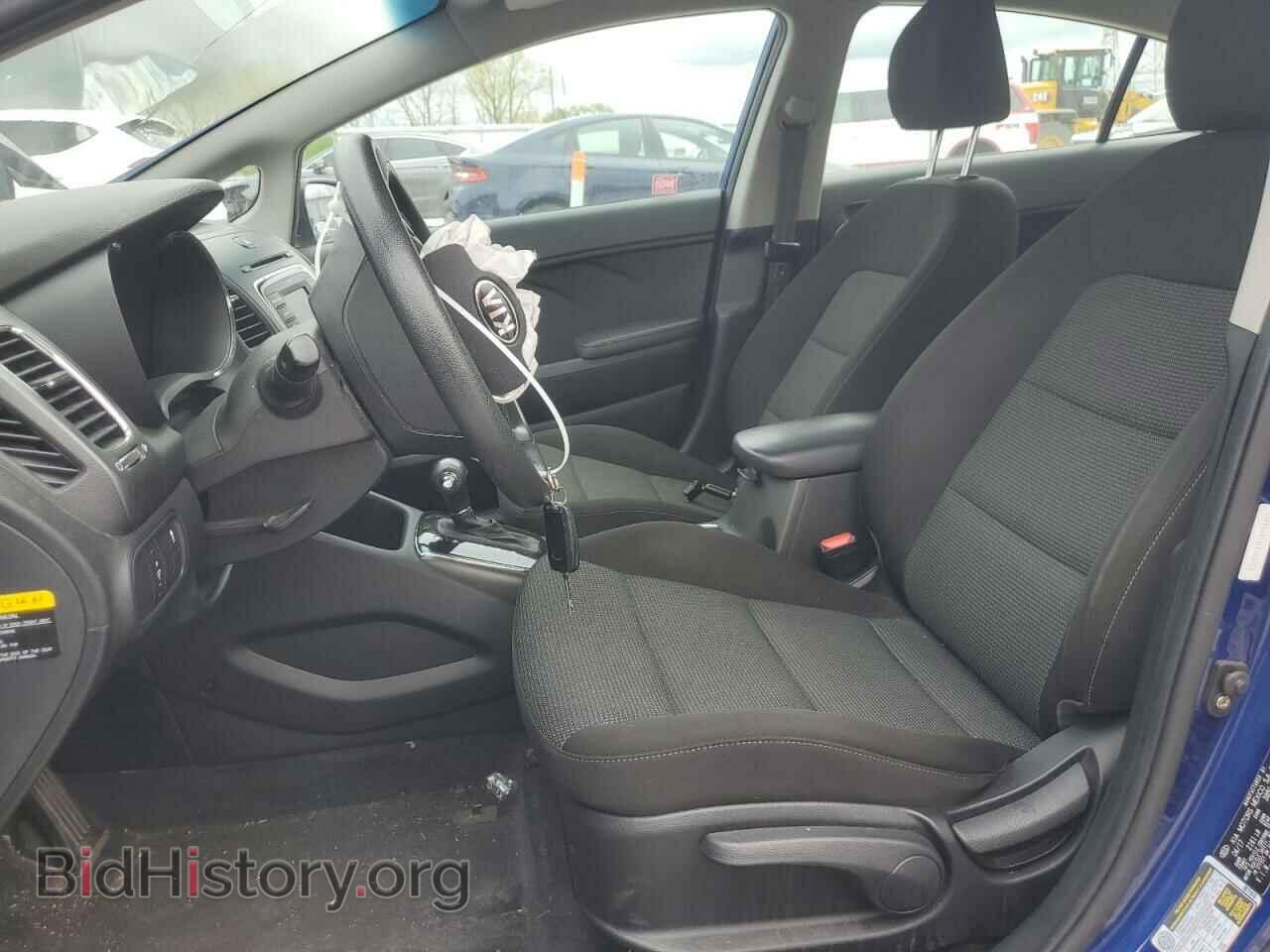 2017 KIA FORTE - VIN: 3KPFK4A7XHE143953 - Фото 7