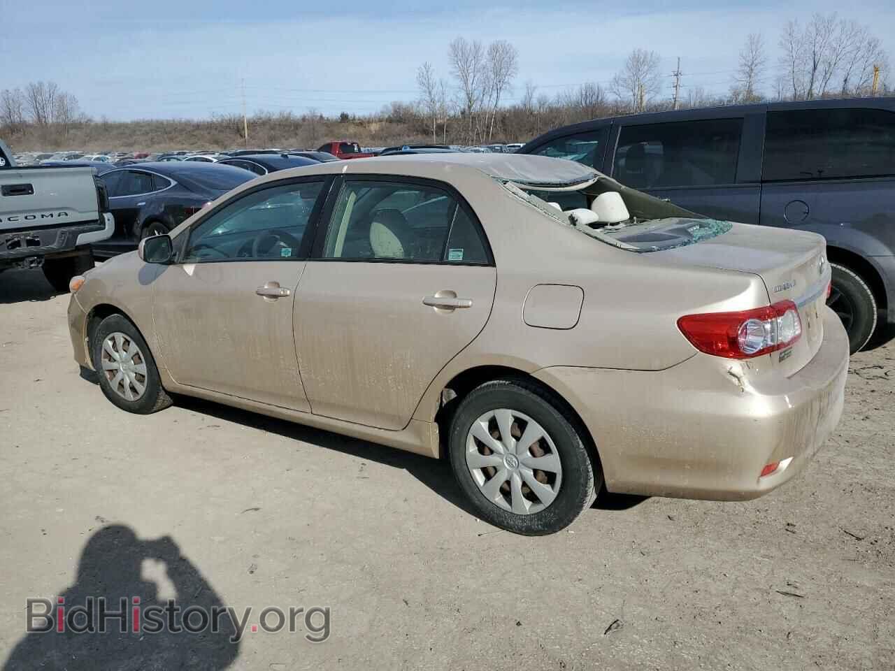 2011 TOYOTA COROLLA - VIN: JTDBU4EE3B9132628 - Фото 2