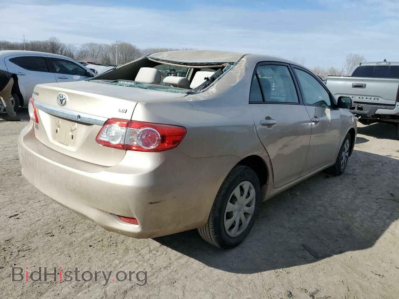 2011 TOYOTA COROLLA - VIN: JTDBU4EE3B9132628 - Фото 3