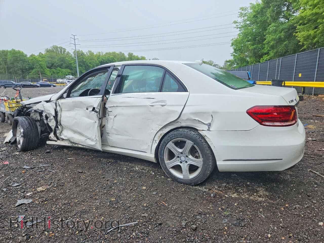 2014 MERCEDES-BENZ E-CLASS - VIN: WDDHF5KB7EB014959 - Фото 2