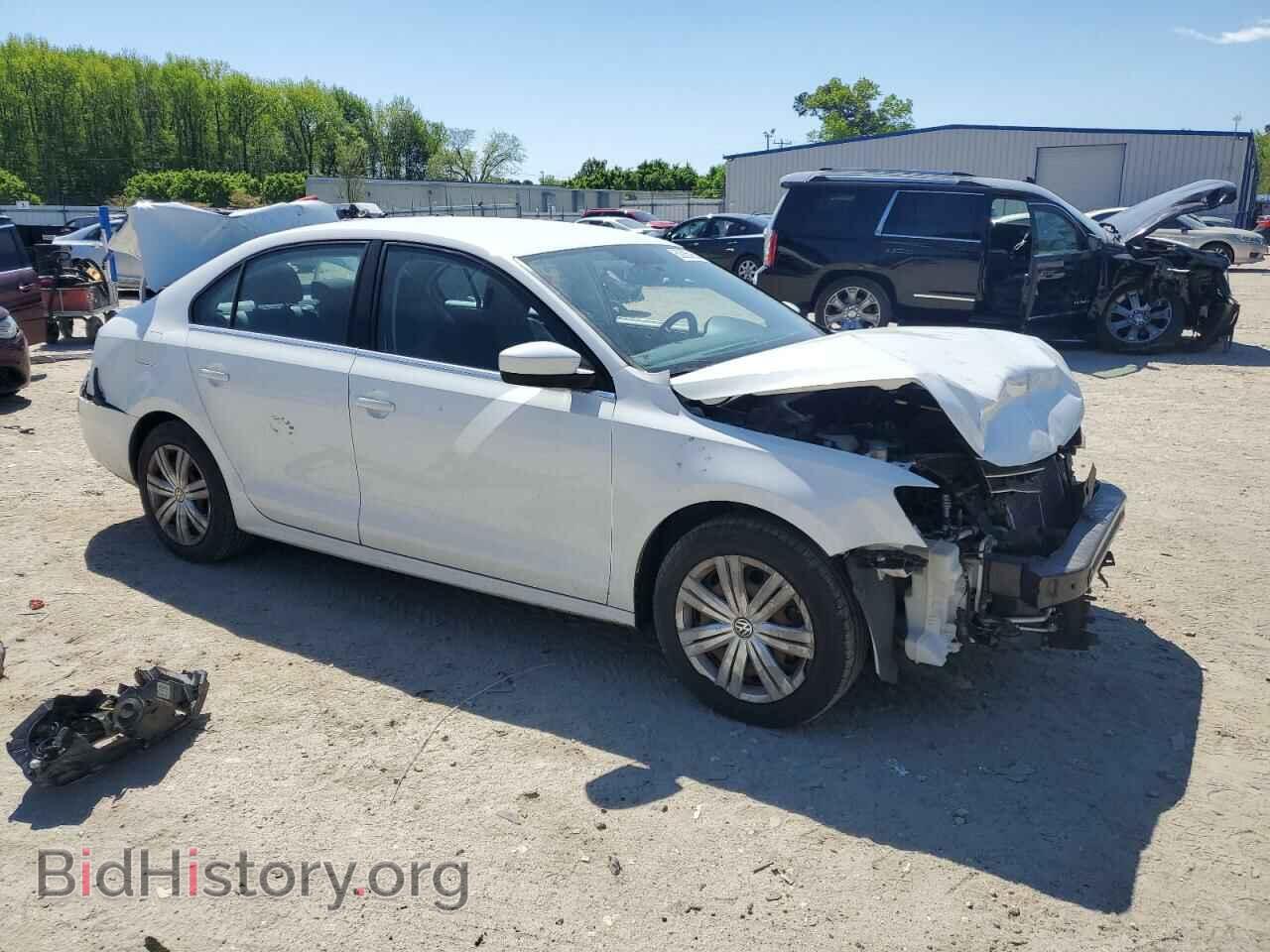 2017 VOLKSWAGEN JETTA - VIN: 3VW2B7AJ8HM235500 - Фото 4