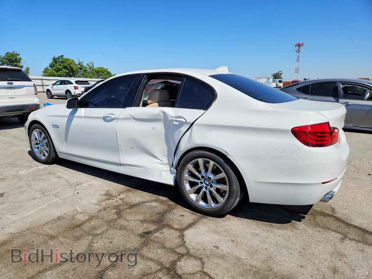 2011 BMW 5 SERIES - VIN: WBAFR1C59BDS36037 - Фото 2