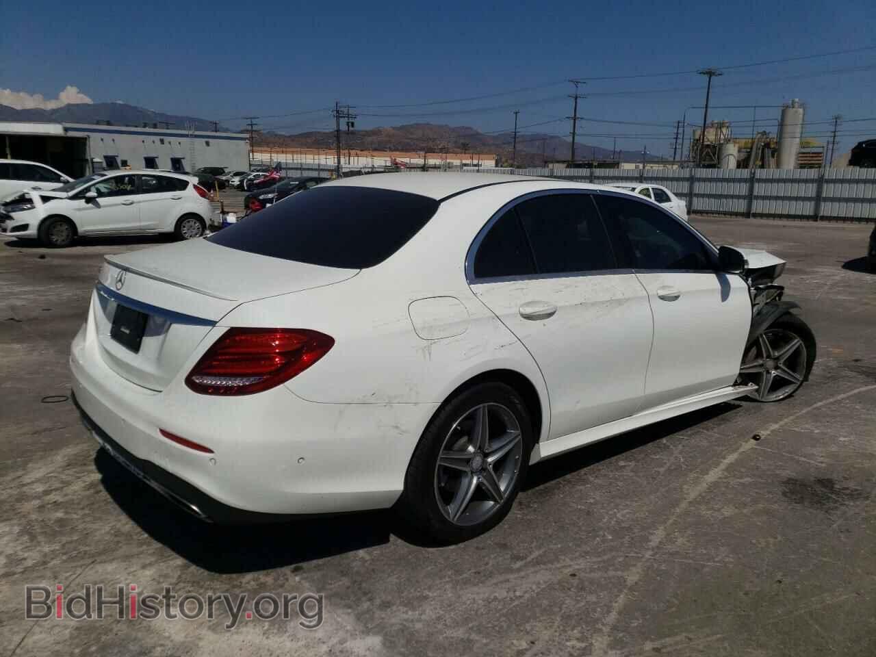2017 MERCEDES-BENZ E-CLASS - VIN: WDDZF4JB3HA110839 - Фото 4