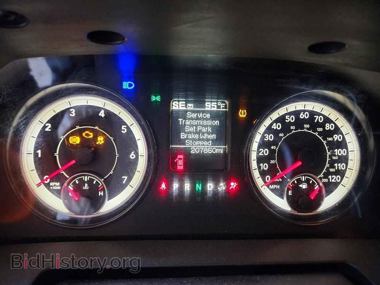 2016 RAM 1500 - VIN: 1C6RR6GT8GS227510 - Фото 9