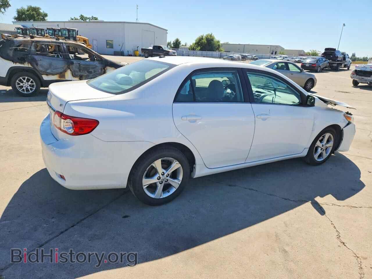2013 TOYOTA COROLLA - VIN: 5YFBU4EE3DP124963 - Фото 3