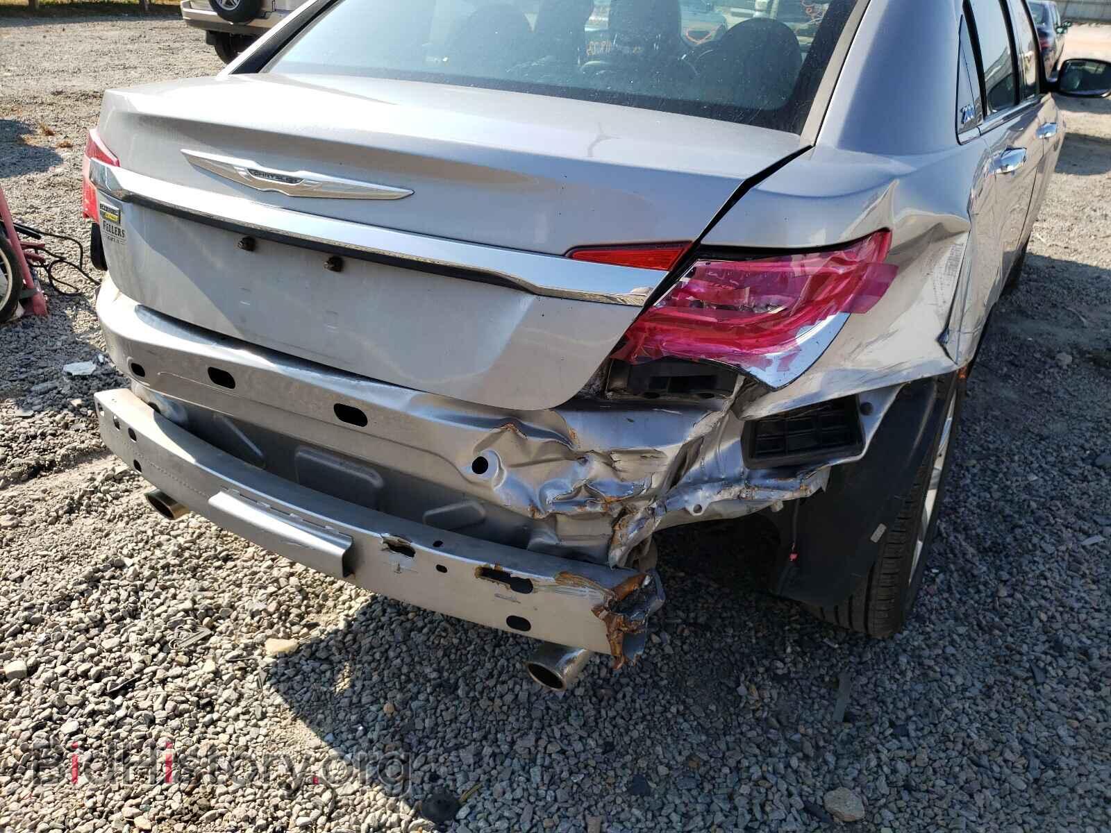 2013 CHRYSLER 200 - VIN: 1C3CCBCGXDN608047 - Фото 9