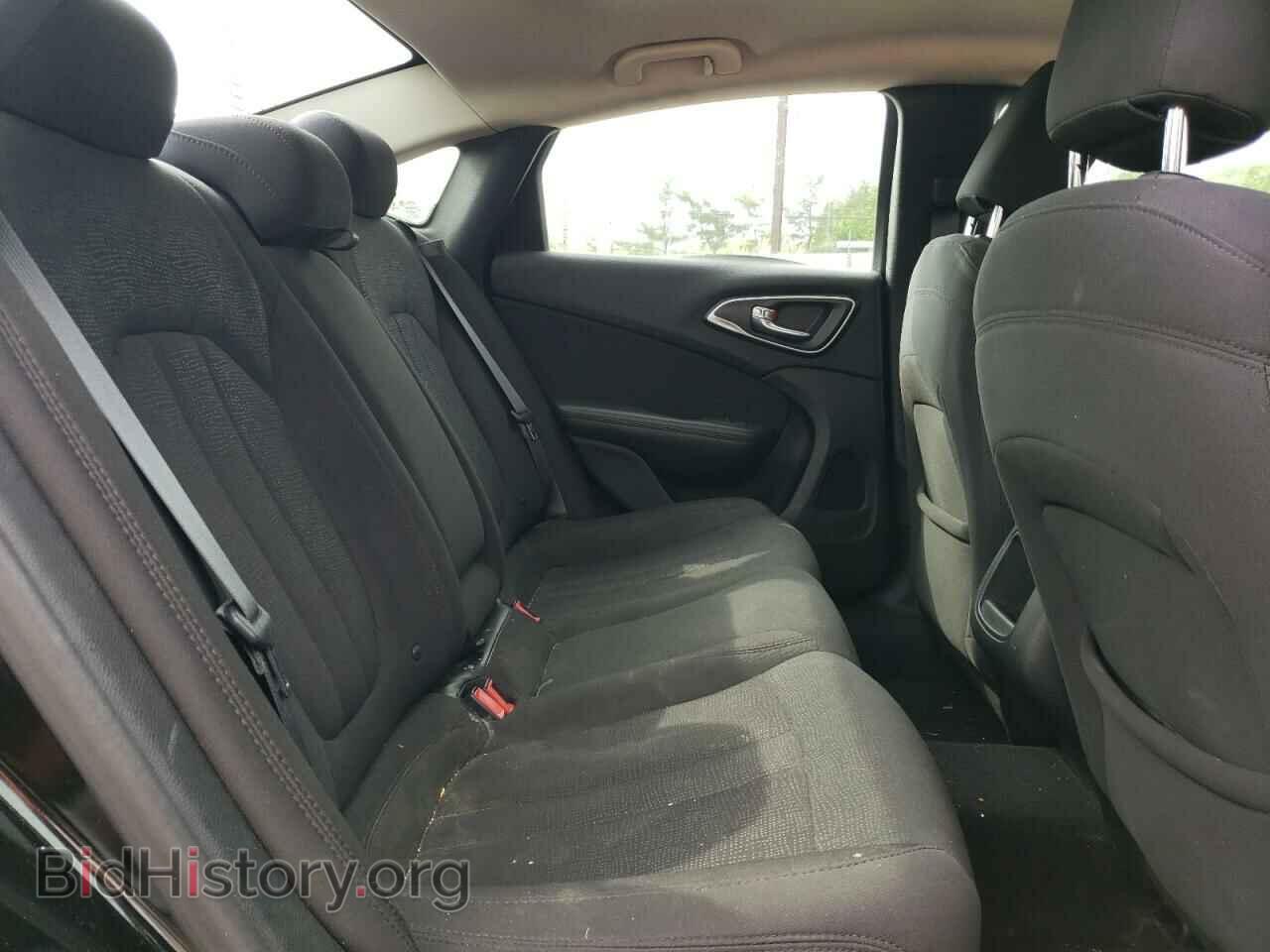 2015 CHRYSLER 200 - VIN: 1C3CCCAB5FN568623 - Фото 10