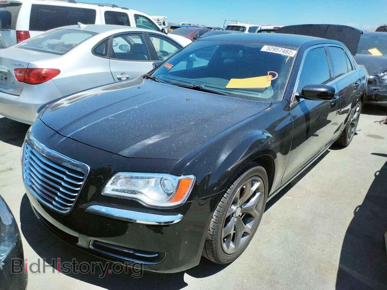 2014 CHRYSLER 300 - VIN: 2C3CCAAG8EH355236 - Фото 2