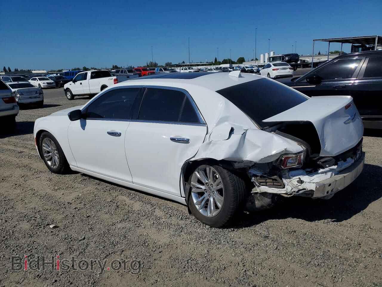 2017 CHRYSLER 300 - VIN: 2C3CCAEG0HH564341 - Фото 2