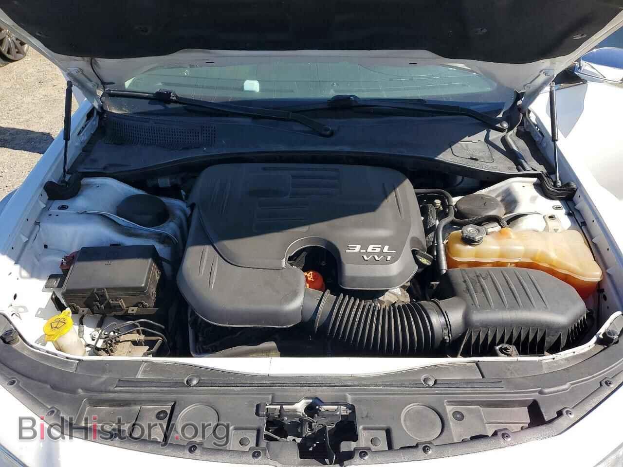 2017 CHRYSLER 300 - VIN: 2C3CCAEG0HH564341 - Фото 11