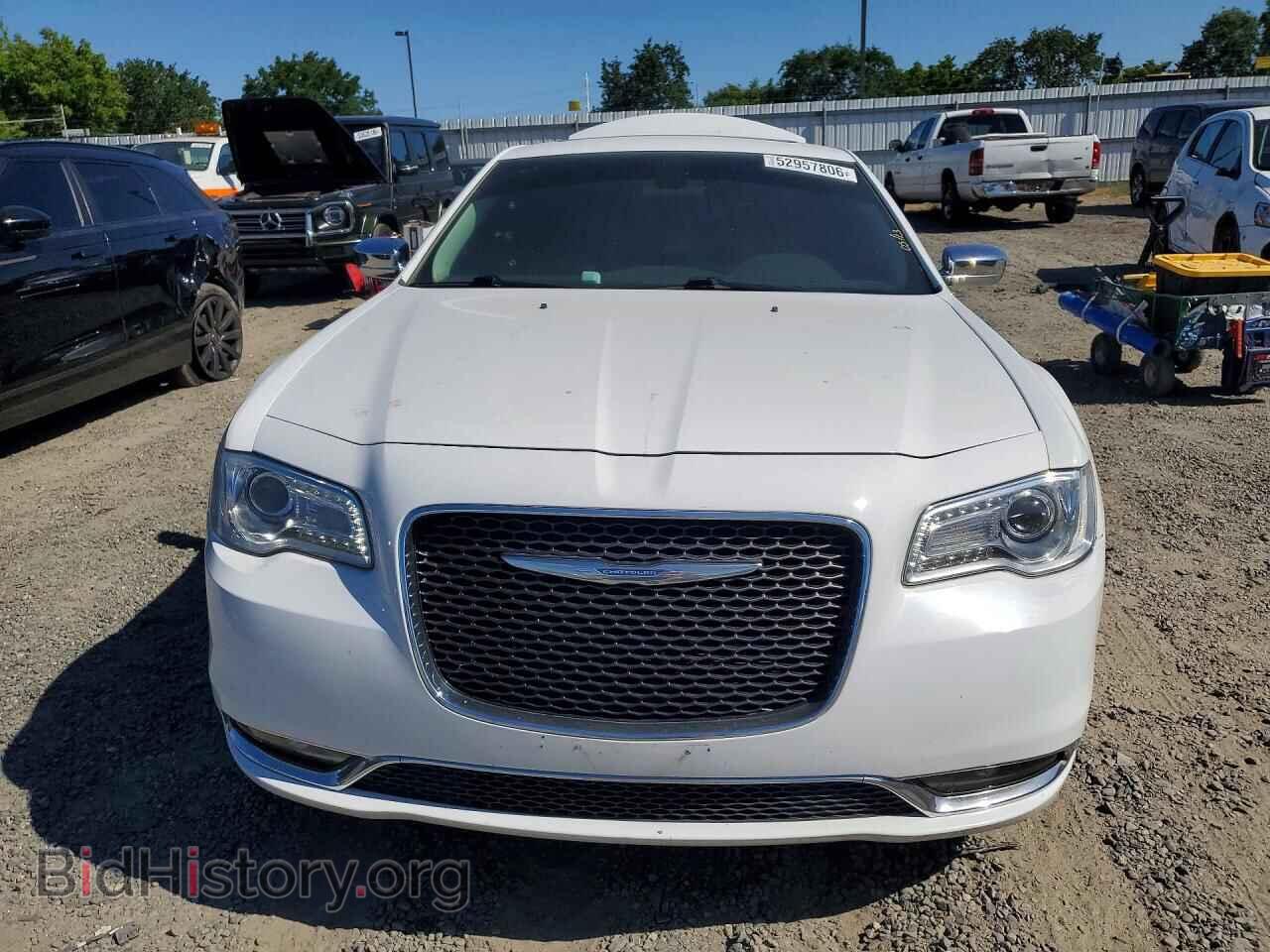 2017 CHRYSLER 300 - VIN: 2C3CCAEG0HH564341 - Фото 5