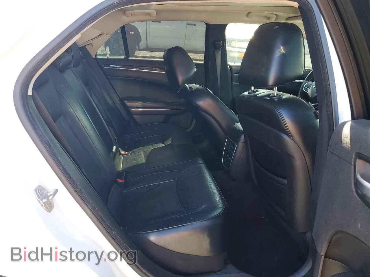 2017 CHRYSLER 300 - VIN: 2C3CCAEG0HH564341 - Фото 10