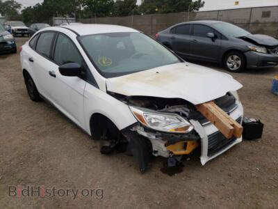 2012 Ford FOCUS Focus S, белый — VIN 1FAHP3E20CL227854, Copart