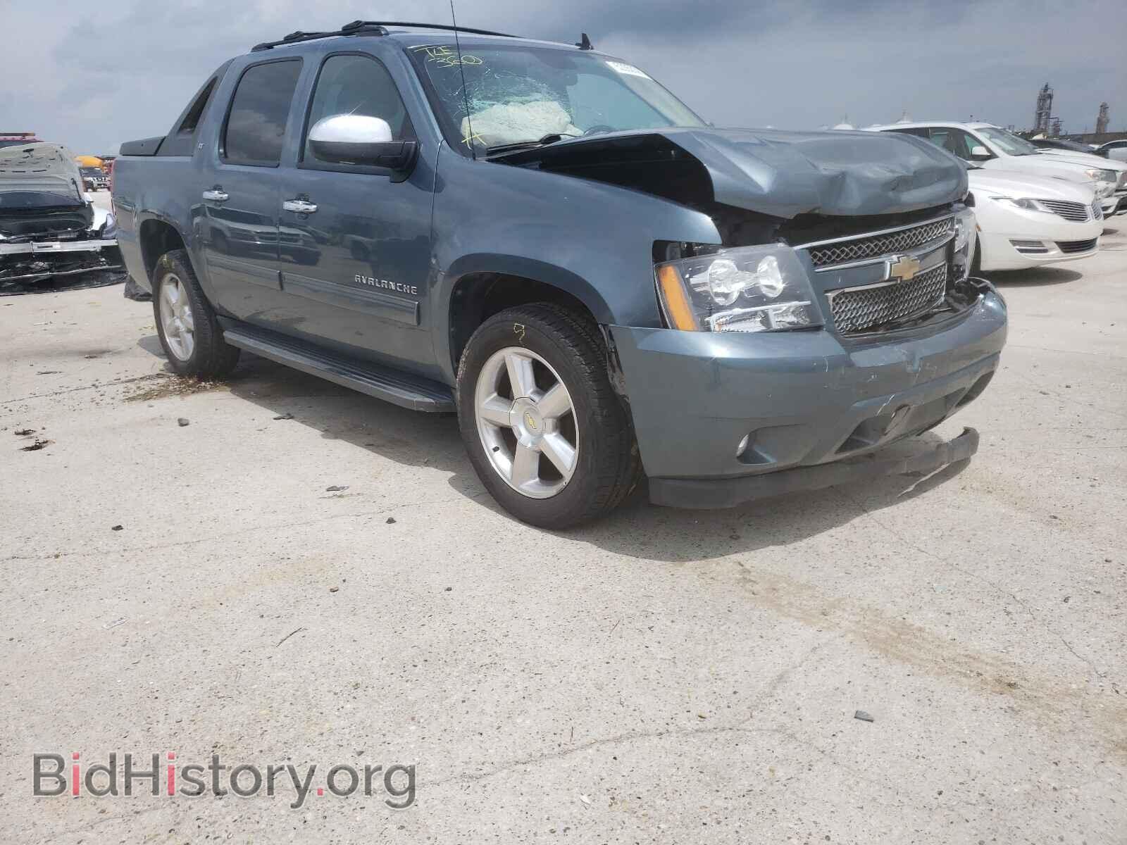 Photo 3GNMCFE0XBG273571 - CHEVROLET AVALANCHE 2011