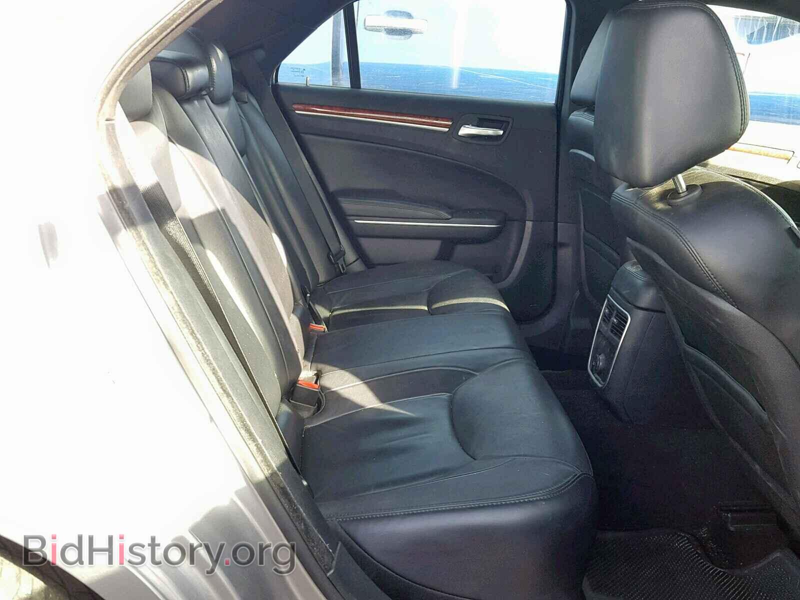 2013 CHRYSLER 300 - VIN: 2C3CCAAG9DH627002 - Фото 6
