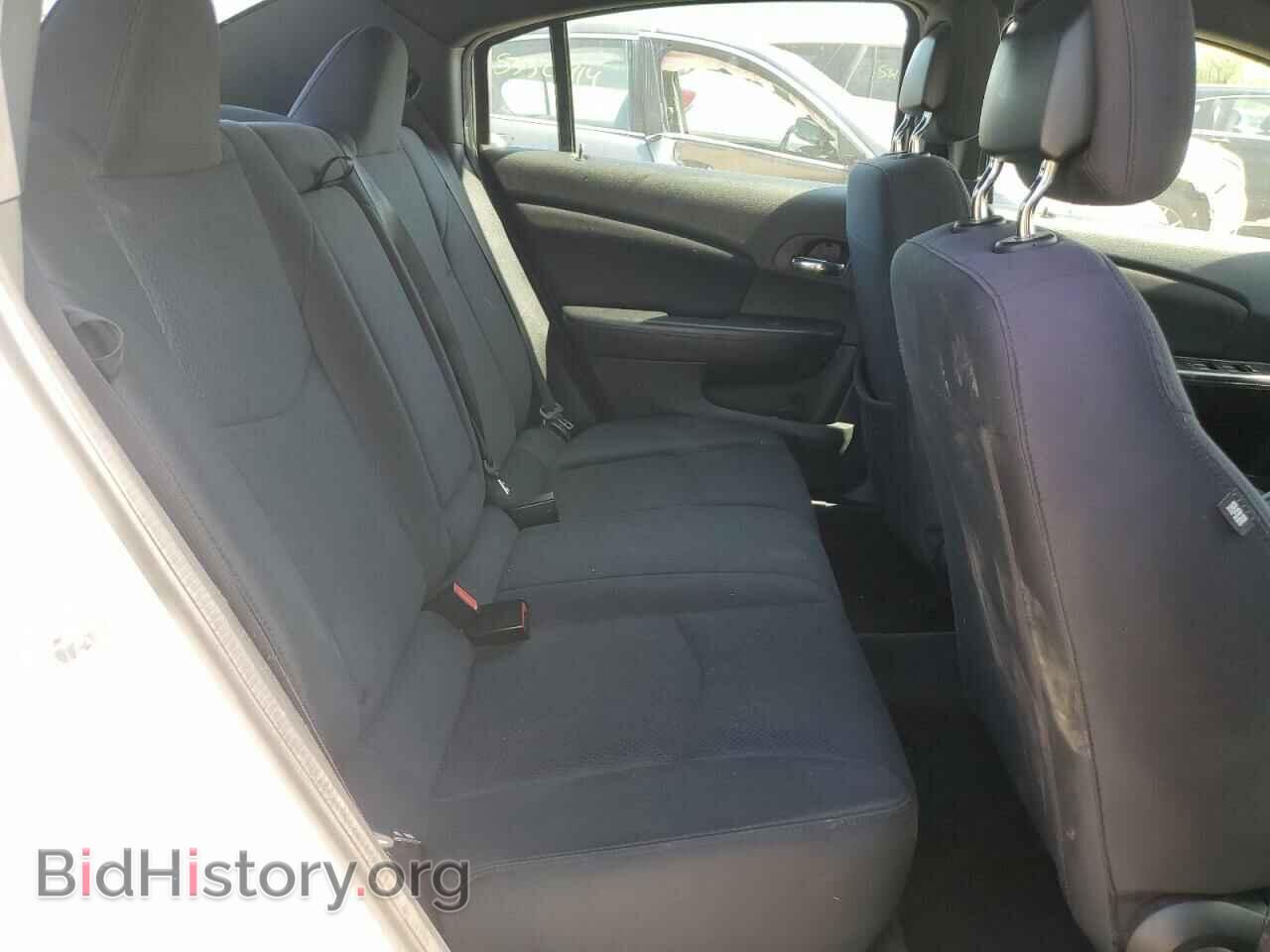 2014 CHRYSLER 200 - VIN: 1C3CCBAB2EN209450 - Фото 10