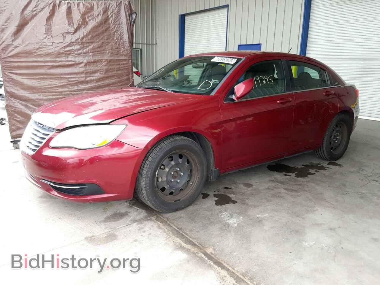 2014 CHRYSLER 200 - VIN: 1C3CCBABXEN212662 - Фото 2