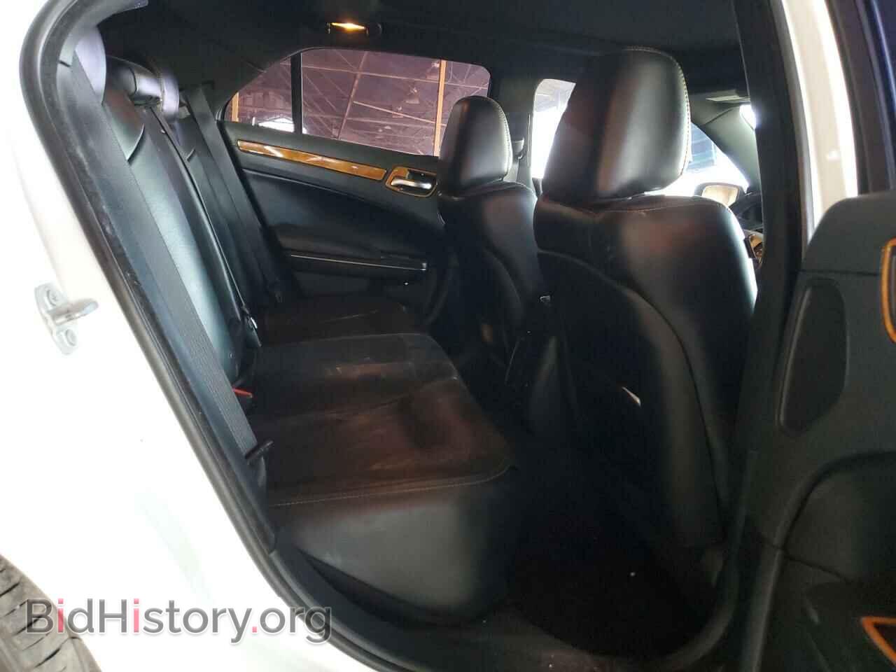 2017 CHRYSLER 300 - VIN: 2C3CCABG8HH630977 - Фото 10