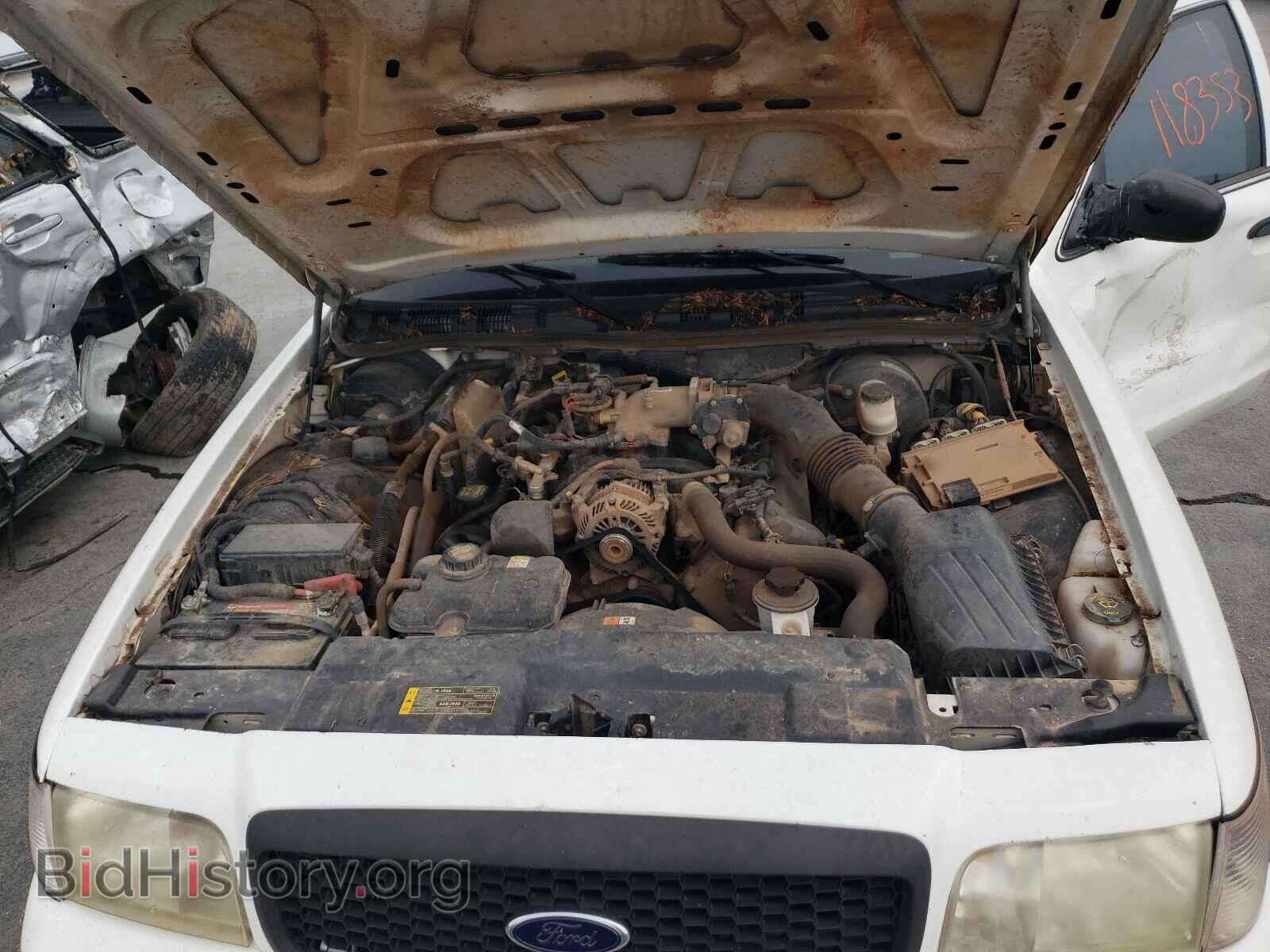 2011 FORD CROWN VIC - VIN: 2FABP7BV2BX158064 - Фото 7