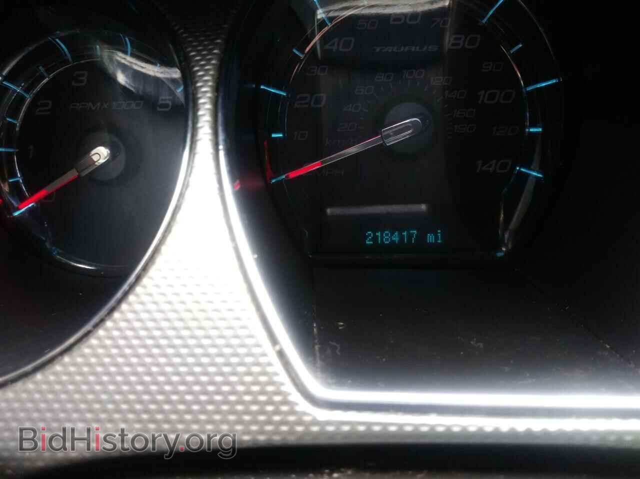 2011 FORD TAURUS - VIN: 1FAHP2EW0BG157700 - Фото 8