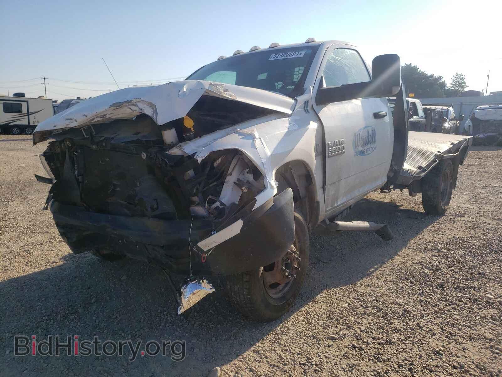 2018 RAM 3500 - VIN: 3C7WRTAL2JG376418 - Фото 2