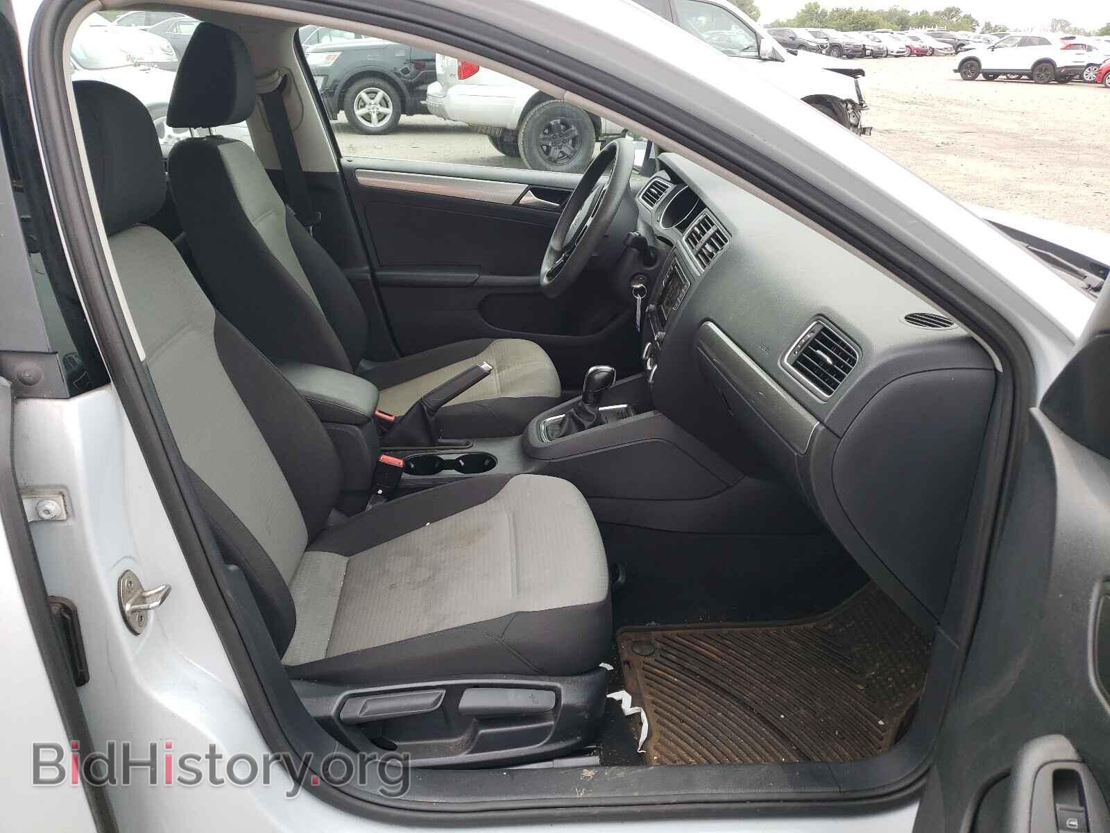 2017 VOLKSWAGEN JETTA - VIN: 3VW2B7AJXHM363883 - Фото 5