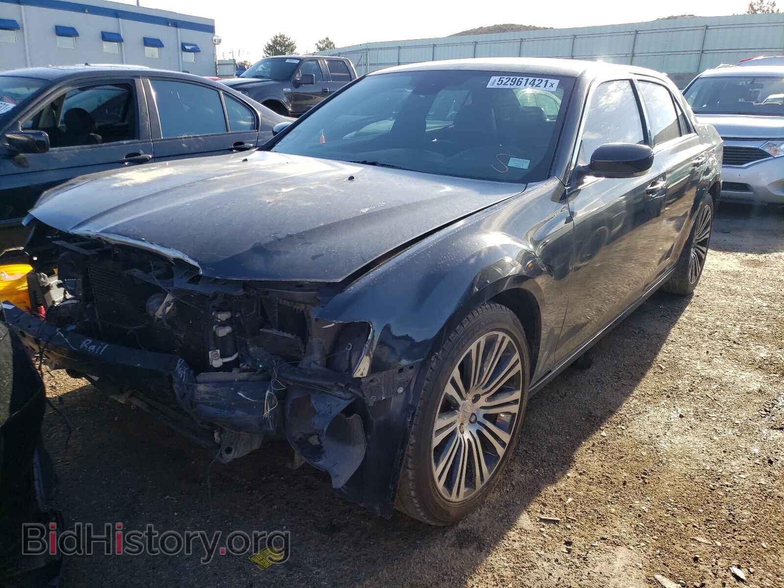 2014 CHRYSLER 300 - VIN: 2C3CCABG4EH202822 - Фото 2