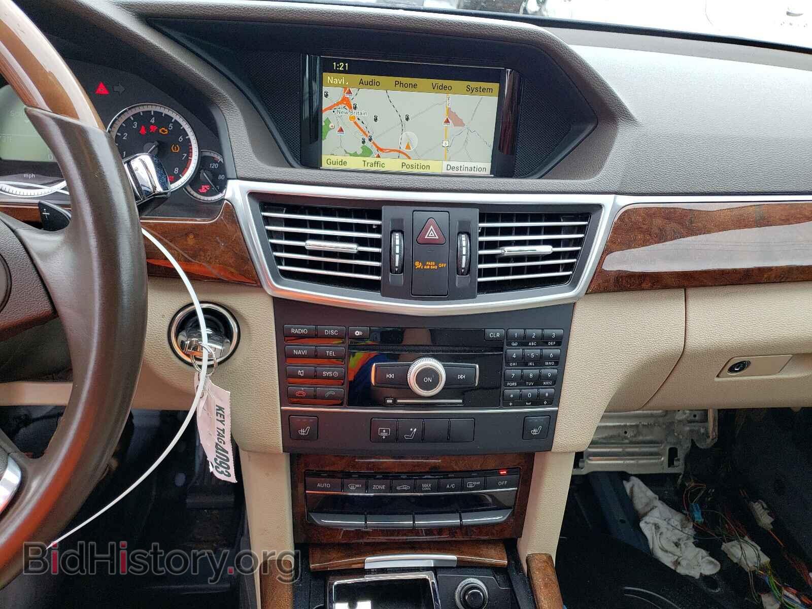 2011 MERCEDES-BENZ E-CLASS - VIN: WDDHF8HB4BA445205 - Фото 9