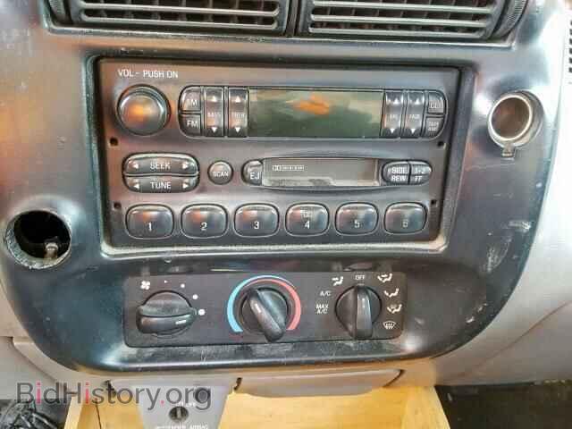 1998 MAZDA B2500 - VIN: 4F4YR12C4WTM35172 - Фото 9