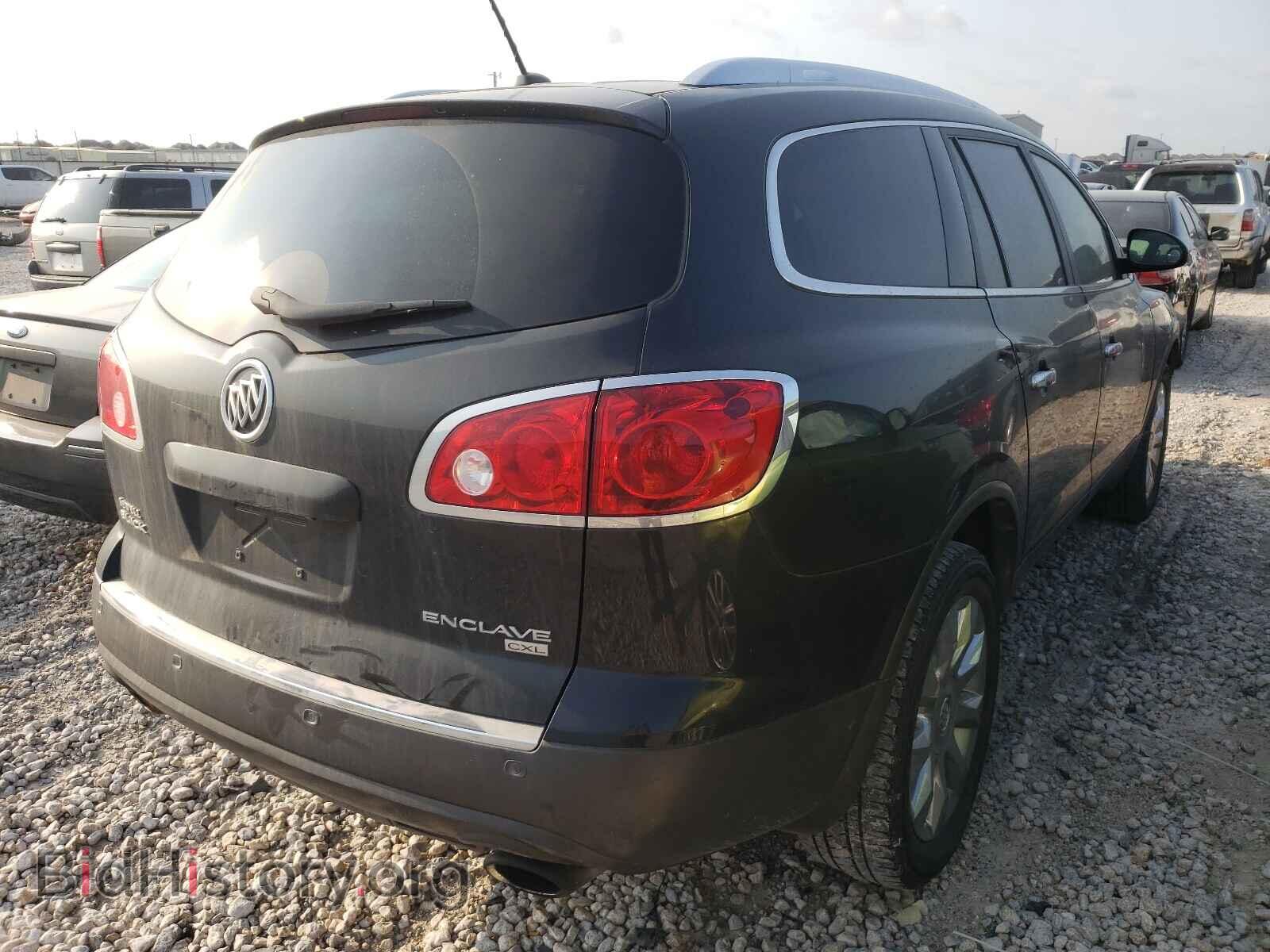 2010 BUICK ENCLAVE - VIN: 5GALRCED8AJ268145 - Фото 4