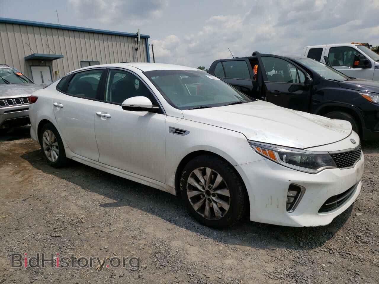 2018 KIA OPTIMA - VIN: 5XXGT4L30JG213128 - Фото 4