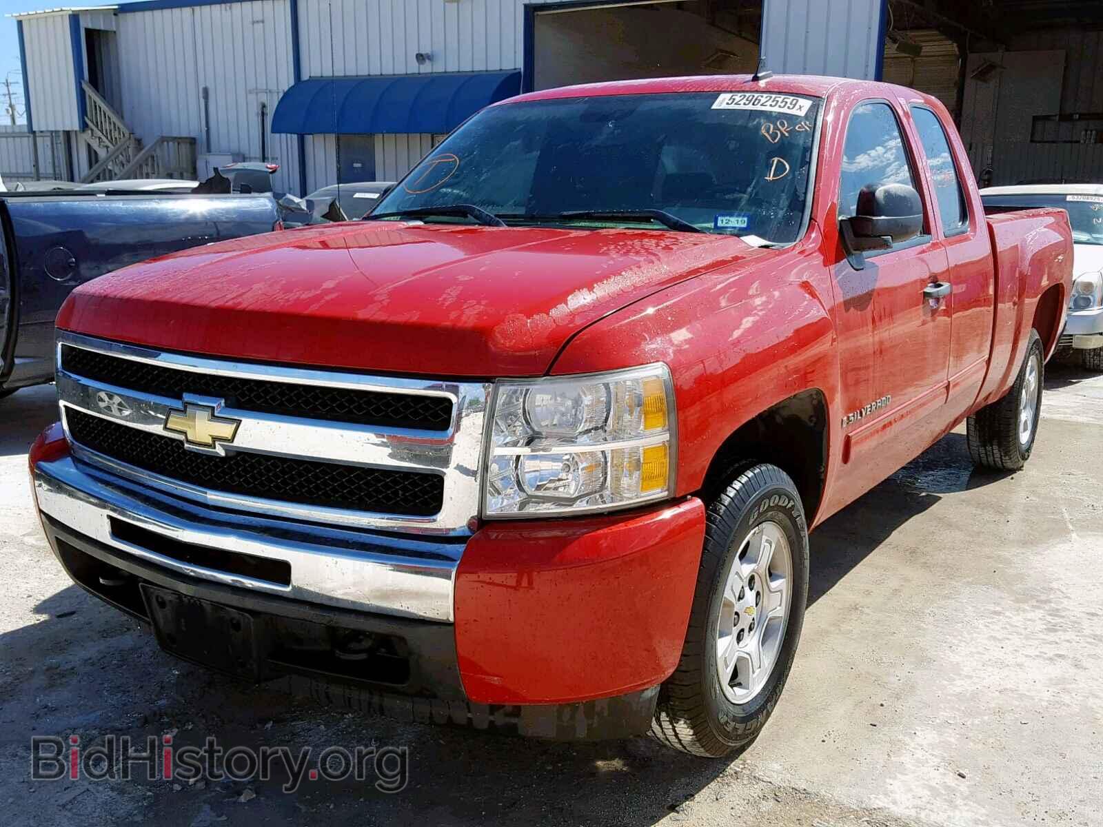 2009 CHEVROLET SILVERADO - VIN: 1GCEC29079Z141202 - Фото 2