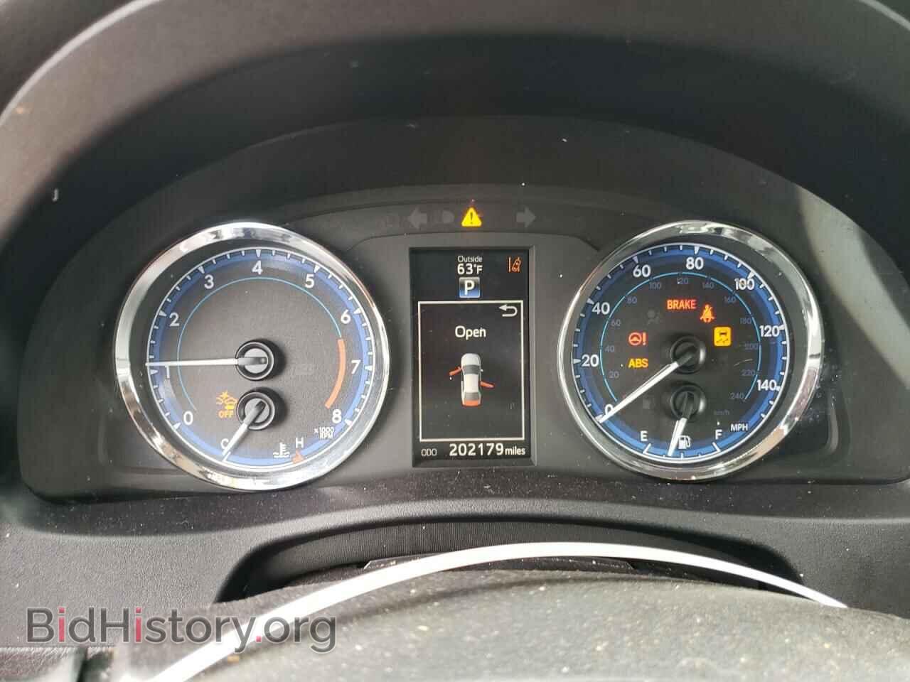 2019 TOYOTA COROLLA - VIN: 2T1BURHE7KC192852 - Фото 9
