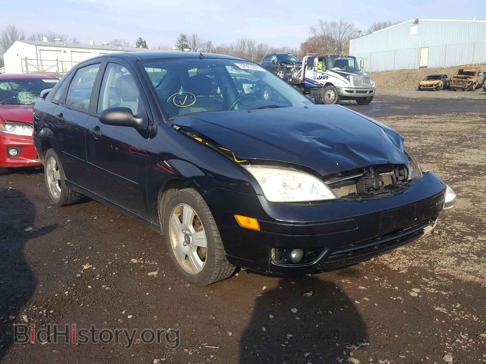 Фотография 1FAFP34N35W148733 - FORD FOCUS 2005