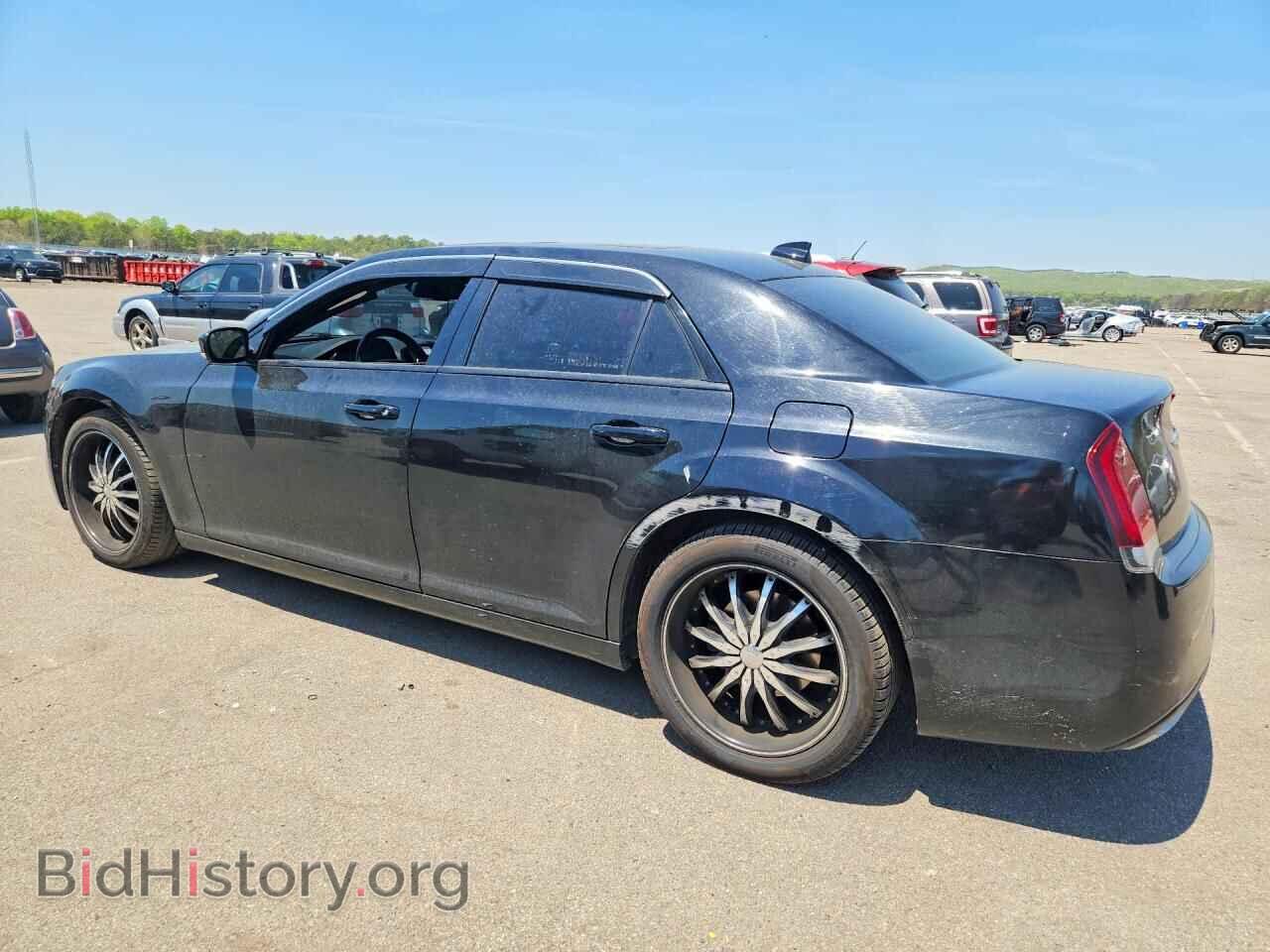 2015 CHRYSLER 300 - VIN: 2C3CCABG2FH876081 - Photo 2