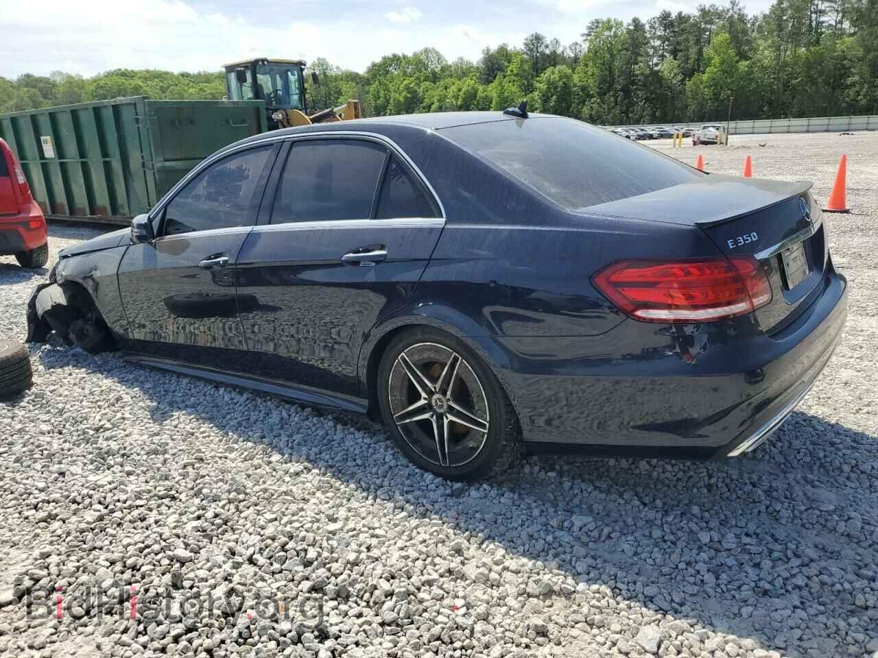 2014 MERCEDES-BENZ E-CLASS - VIN: WDDHF8JB3EA915402 - Фото 2