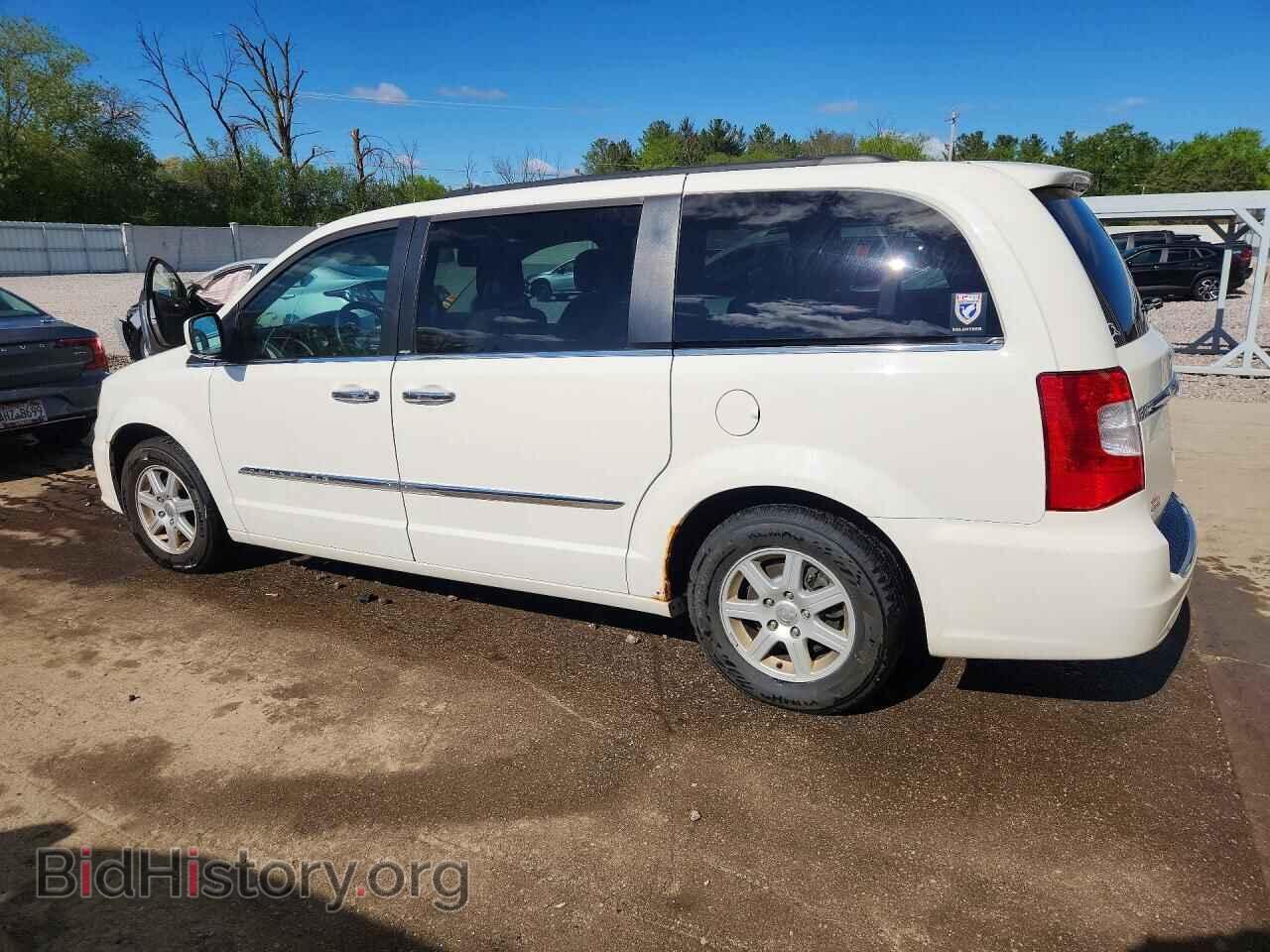 2011 CHRYSLER MINIVAN - VIN: 2A4RR5DG0BR712612 - Photo 2