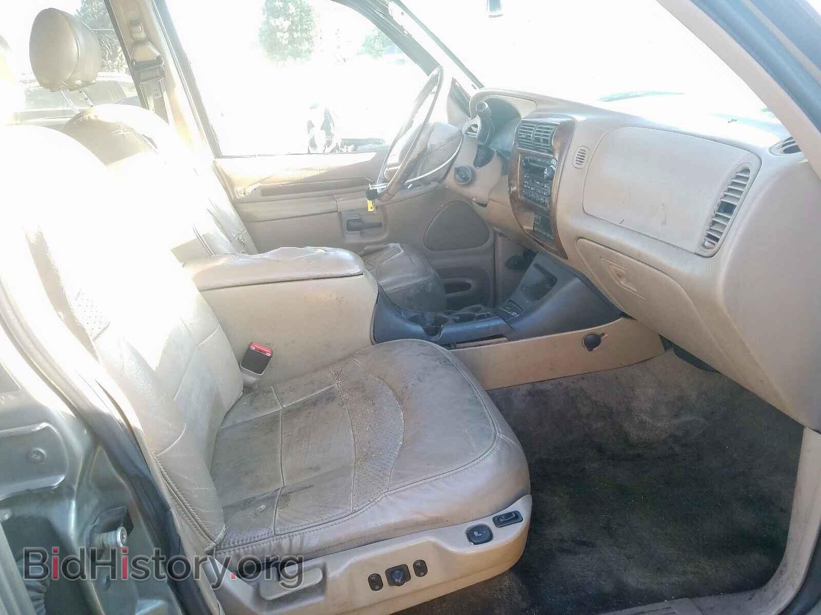 2000 FORD EXPLORER L - VIN: 1FMDU65P1YZC04131 - Фото 5