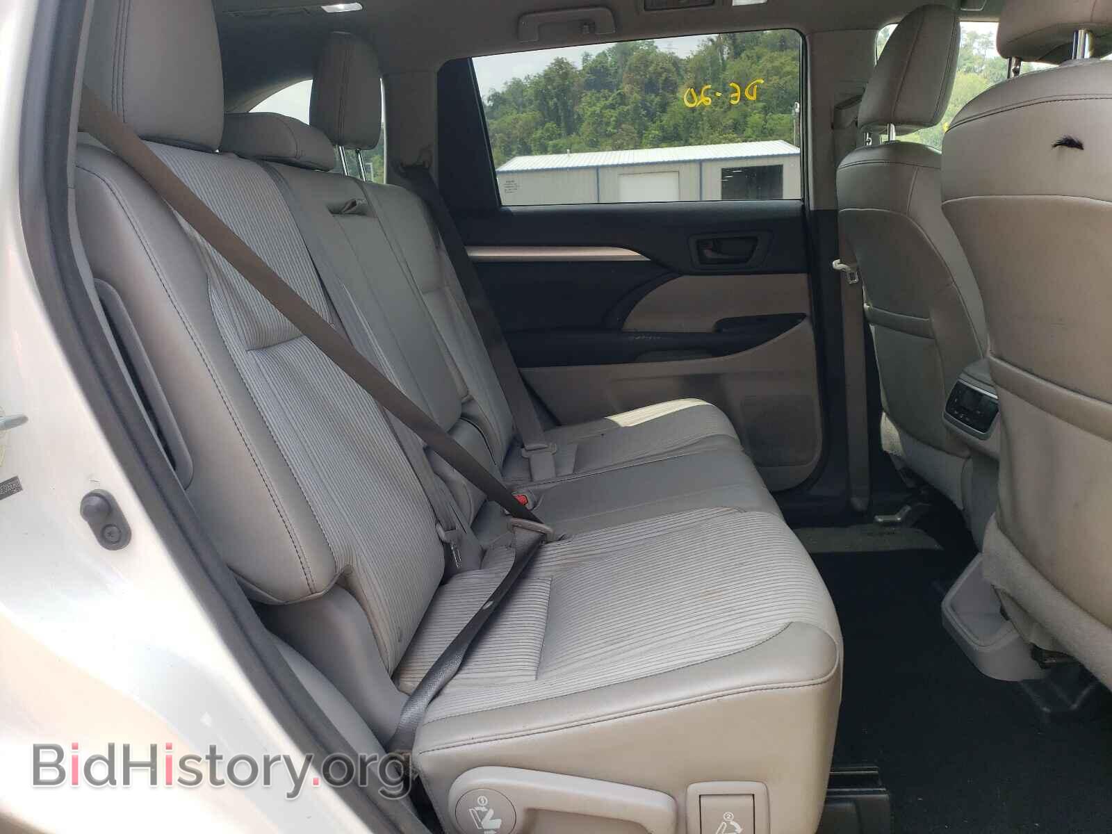 2014 TOYOTA HIGHLANDER - VIN: 5TDBKRFH2ES066803 - Фото 6