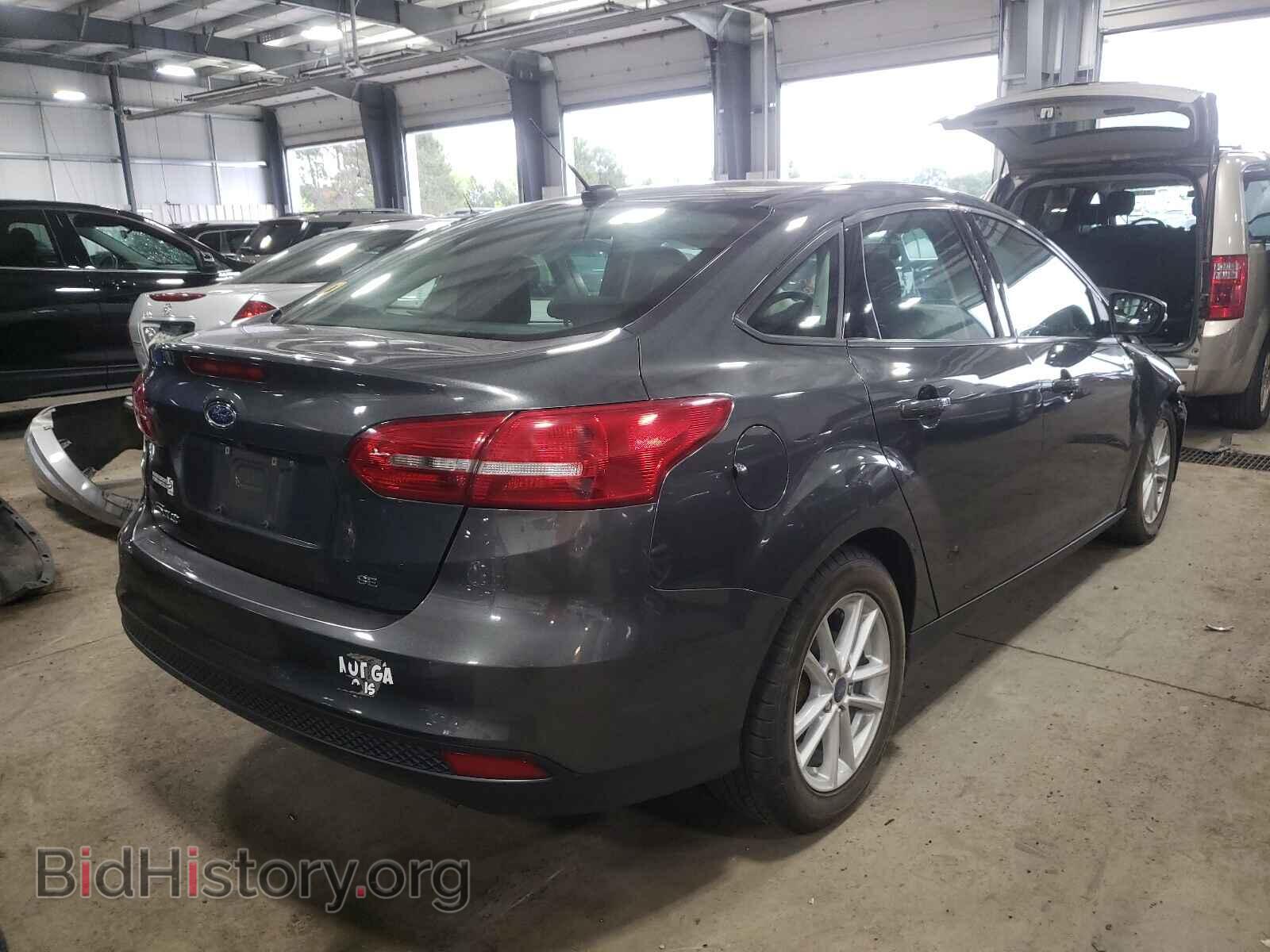 2017 FORD FOCUS - VIN: 1FADP3F2XHL272451 - Photo 4