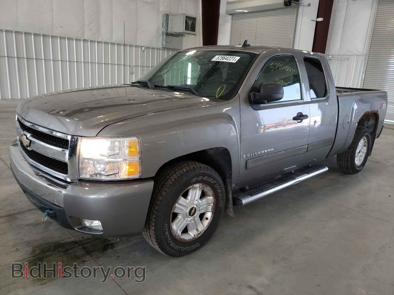 2008 CHEVROLET SILVERADO - VIN: 2GCEK190081192920 - Фото 2